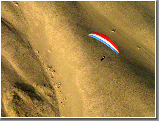 Tiviliche paragliding sunset session, Pisagua, Chile